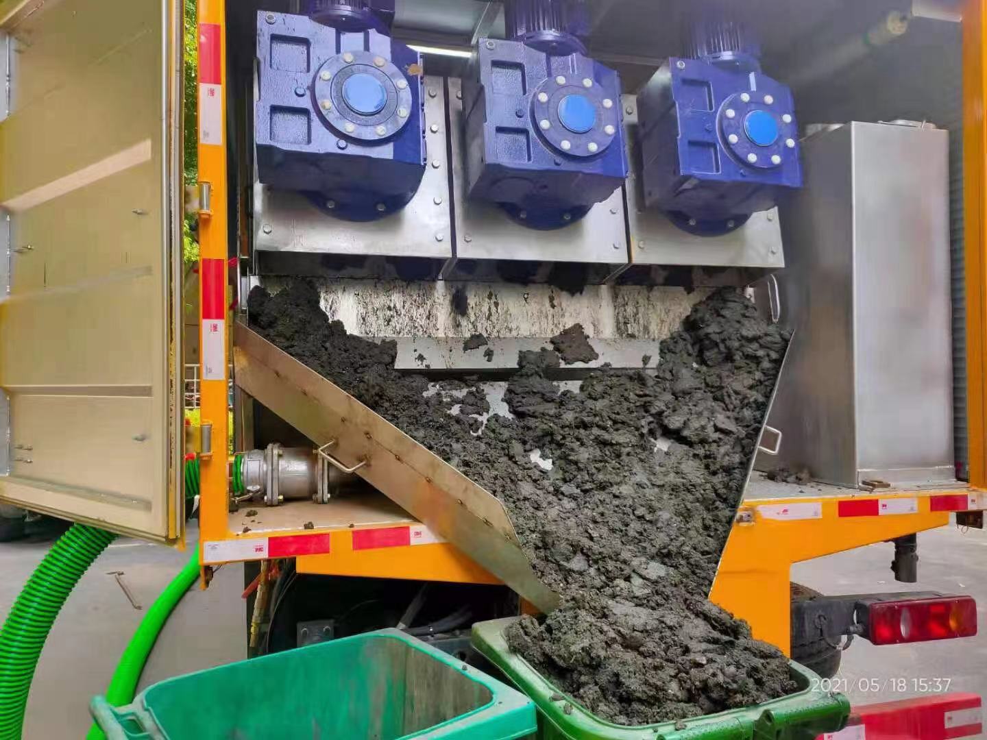 横沥镇化粪池清掏城市维护站-泥浆净化干湿分离处理